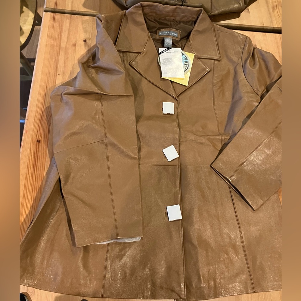 NWT Jessica Holbrook Women’s 3XL Y2K QVC  Vintage Tan “Leather” Jacket Washable